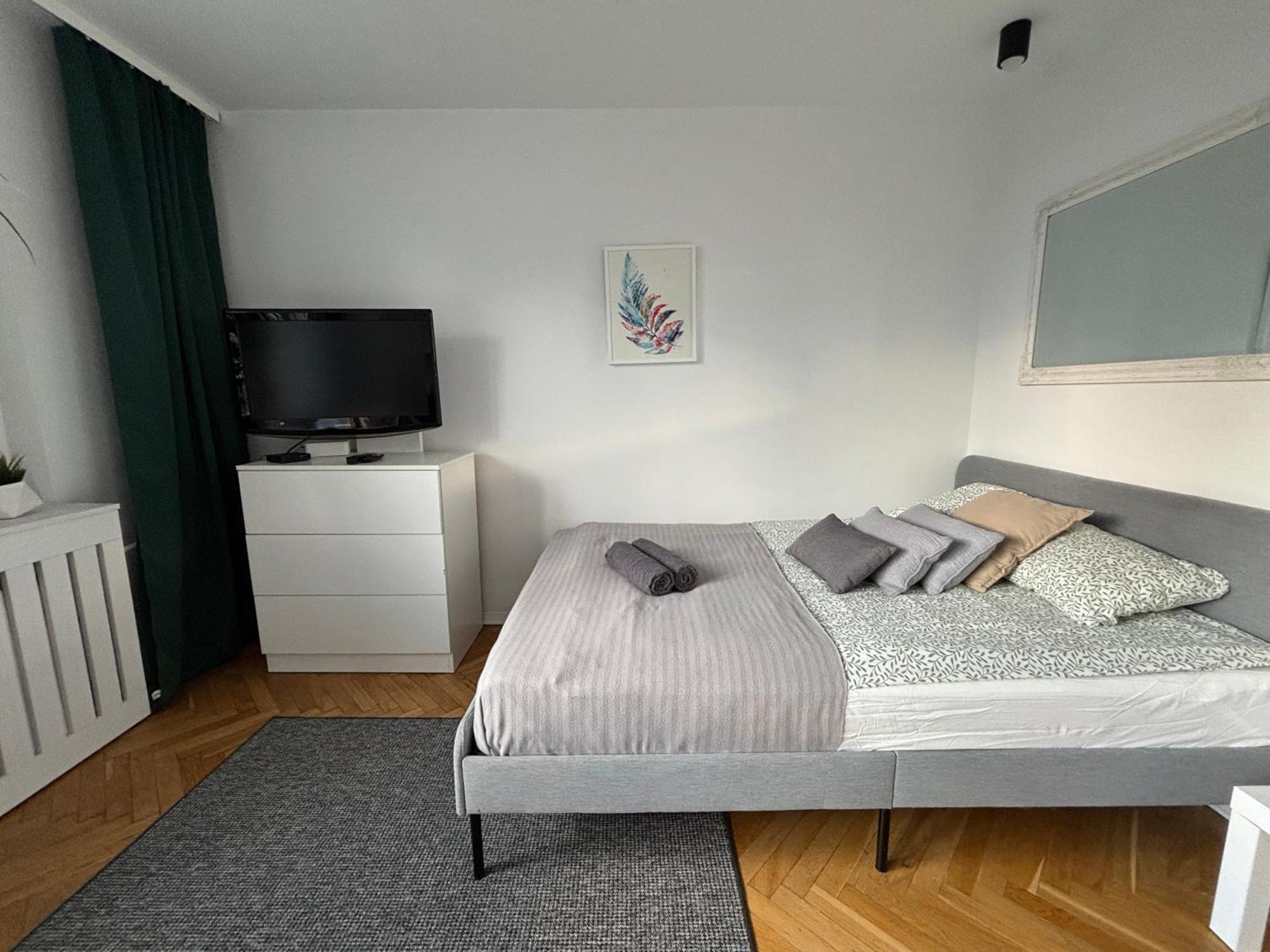 Superapart Zelazna 83-85 Warsaw Ngoại thất bức ảnh